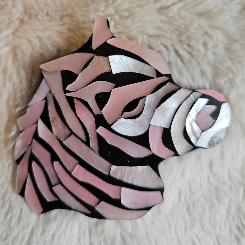 Lee Sands Vintage Zebra Pink Shell Brooch